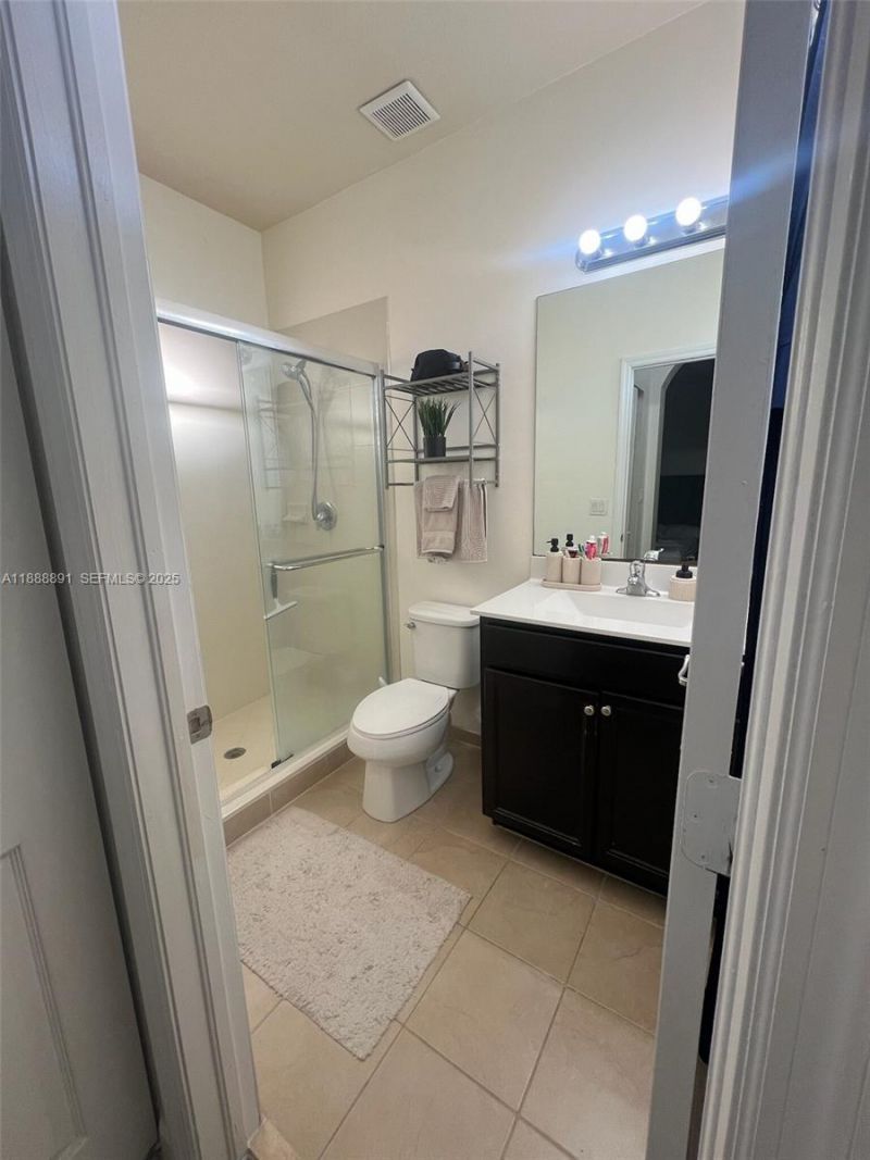 133 SE 28th Ter, Unit 9, Homestead, FL 33033 Photo