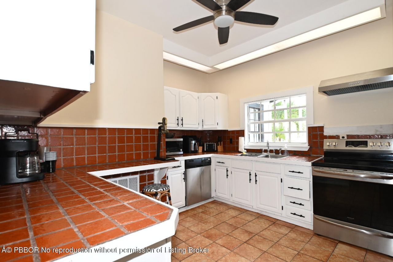 701 W Ocean Avenue, Boynton Beach, FL 33426 Photo