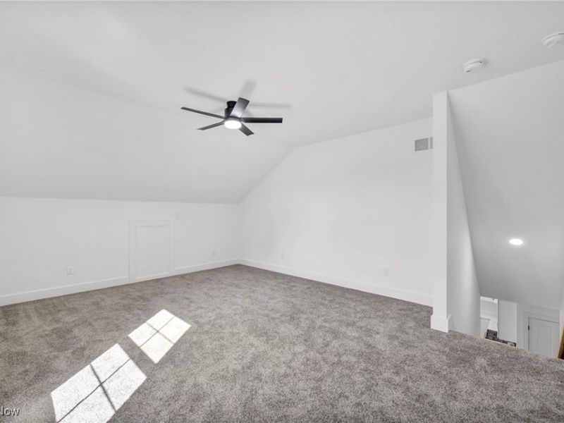 6728 Benedict Drive, Cleveland, OH 44130 Photo 31