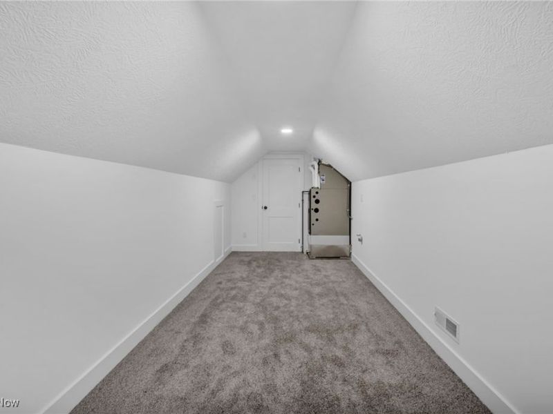 6728 Benedict Drive, Cleveland, OH 44130 Photo 34