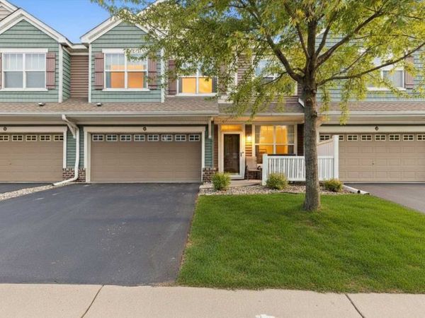 1944 Commonwealth Boulevard, Unit 3, Chanhassen, MN 55317