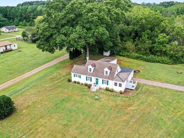 1678 Weems Road, WEEMS, VA 22476