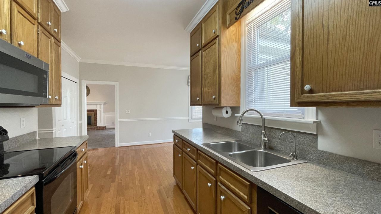 722 Moss Creek Drive Photo 15