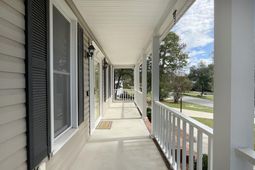 722 Moss Creek Drive photo 4