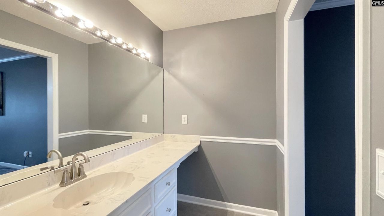 722 Moss Creek Drive Photo 31