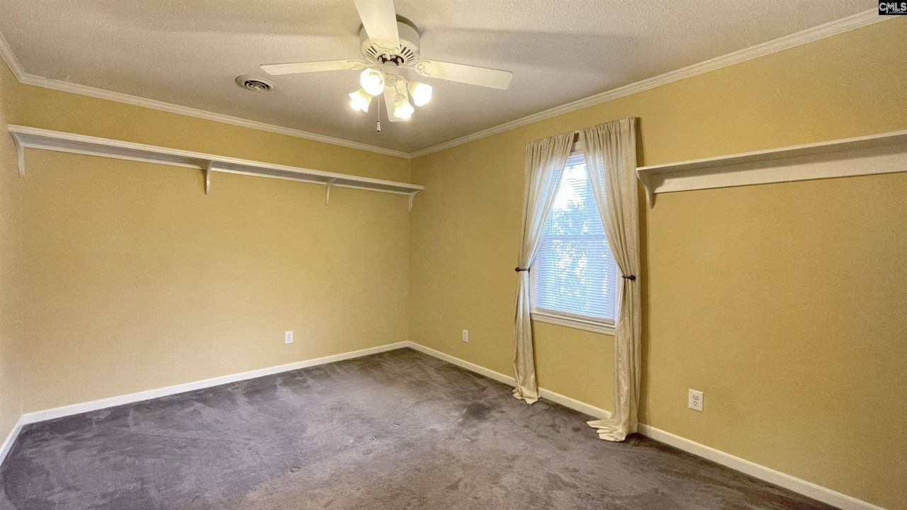 722 Moss Creek Drive Photo 32