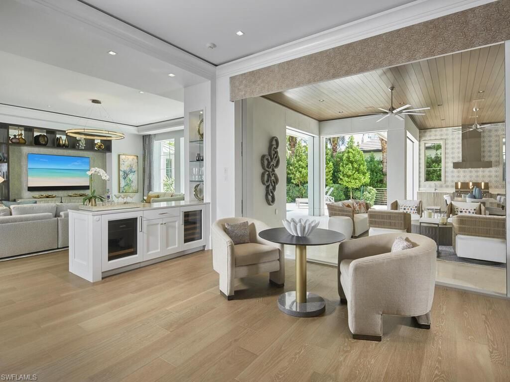 2075 Gordon Dr E, Naples, FL 34102 Photo