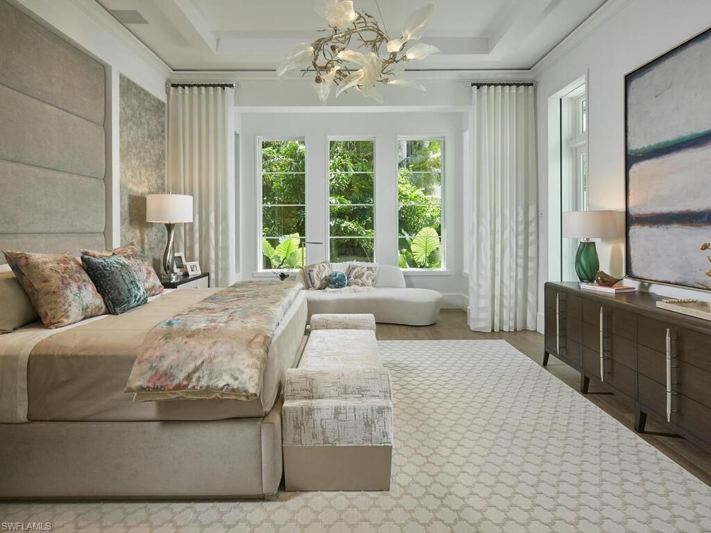 2075 Gordon Dr E, Naples, FL 34102 Photo