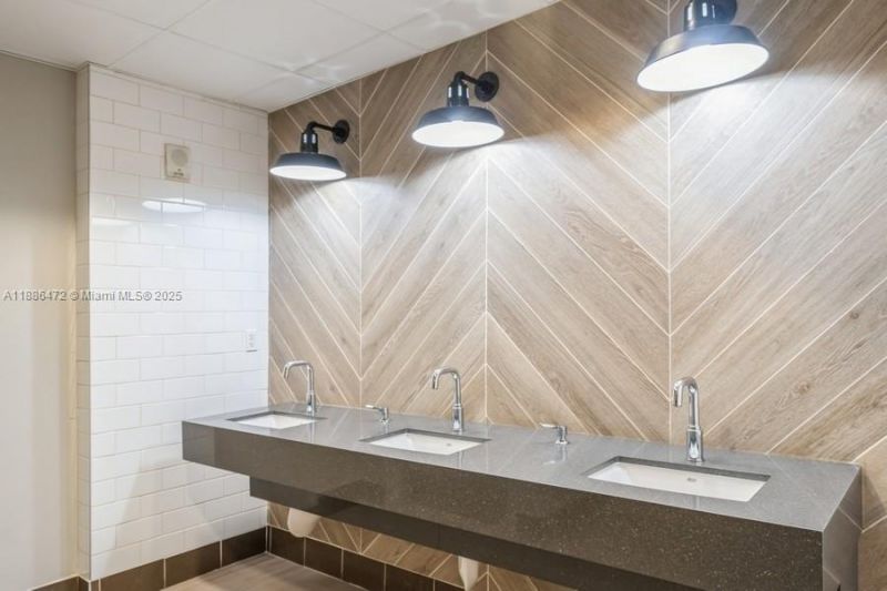 1750 N Bayshore Dr, Unit 4802, Miami, FL 33132 Photo