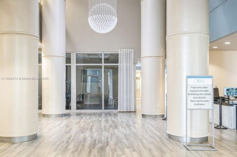 1750 N Bayshore Dr, Unit 4802, Miami, FL 33132 Photo