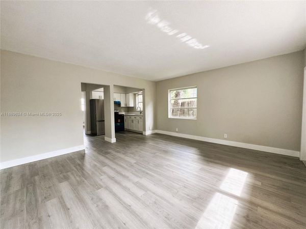 4317 NE 21st Ave, Unit 2, Fort Lauderdale, FL 33308