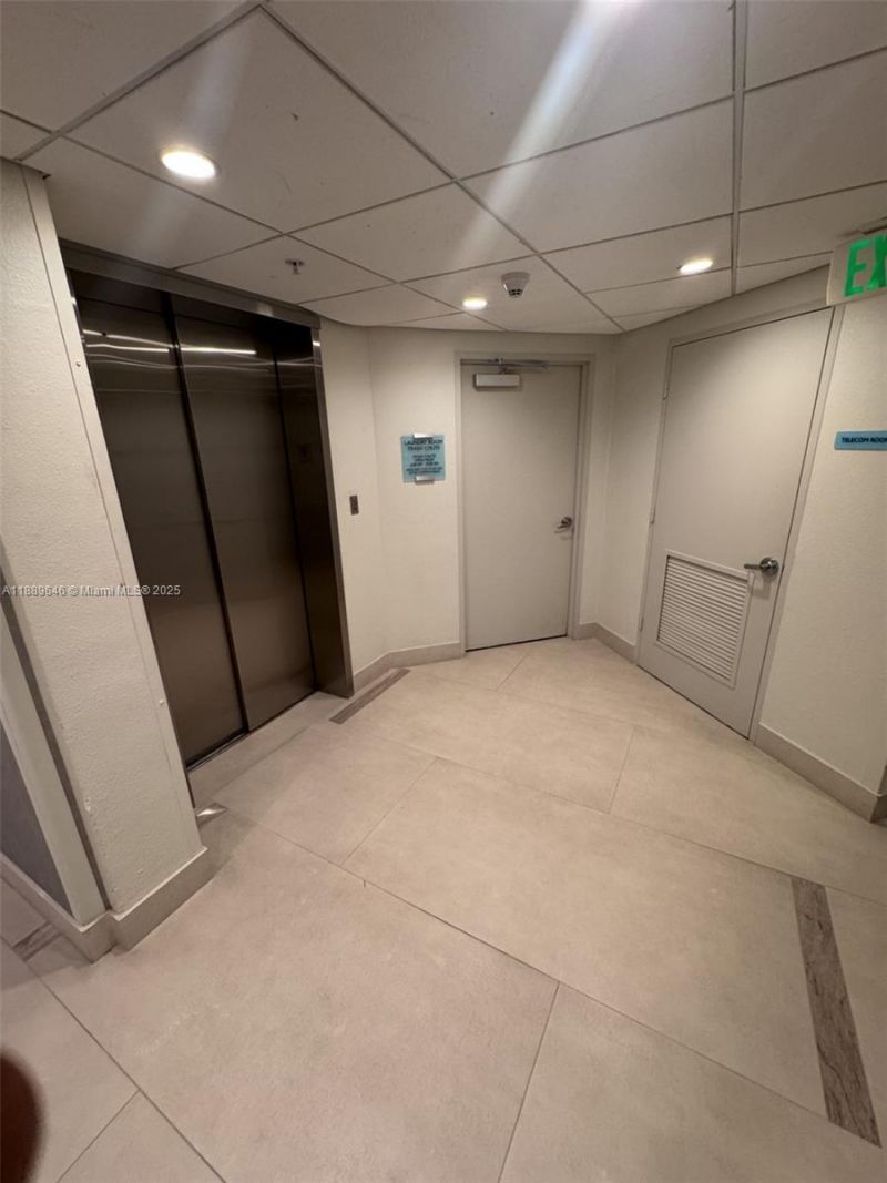 3001 S Ocean Dr, Unit 907, Hollywood, FL 33019 Photo