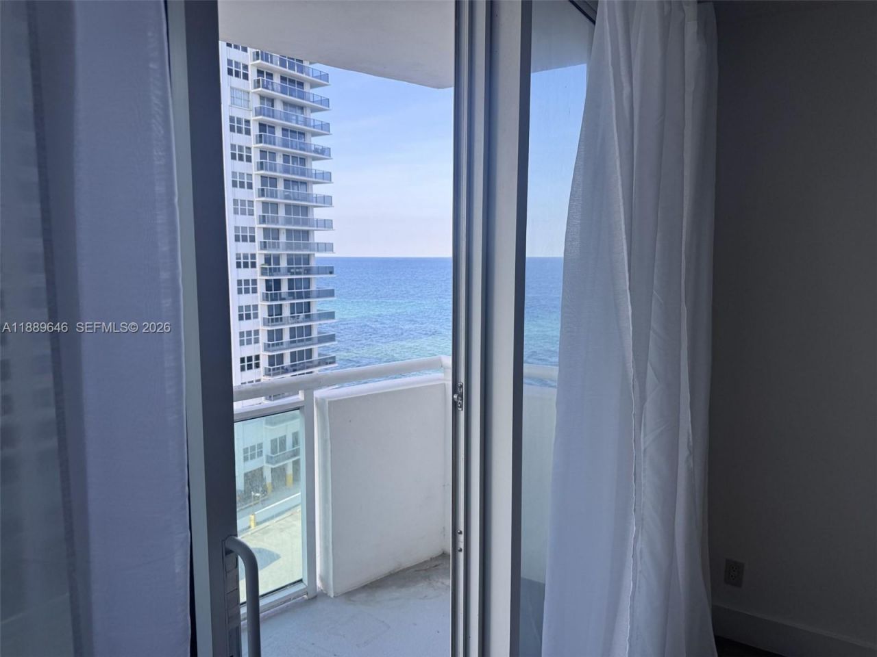 3001 S Ocean Dr, Unit 907, Hollywood, FL 33019 Photo