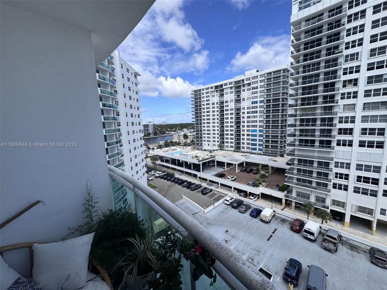 3001 S Ocean Dr, Unit 907, Hollywood, FL 33019 Photo