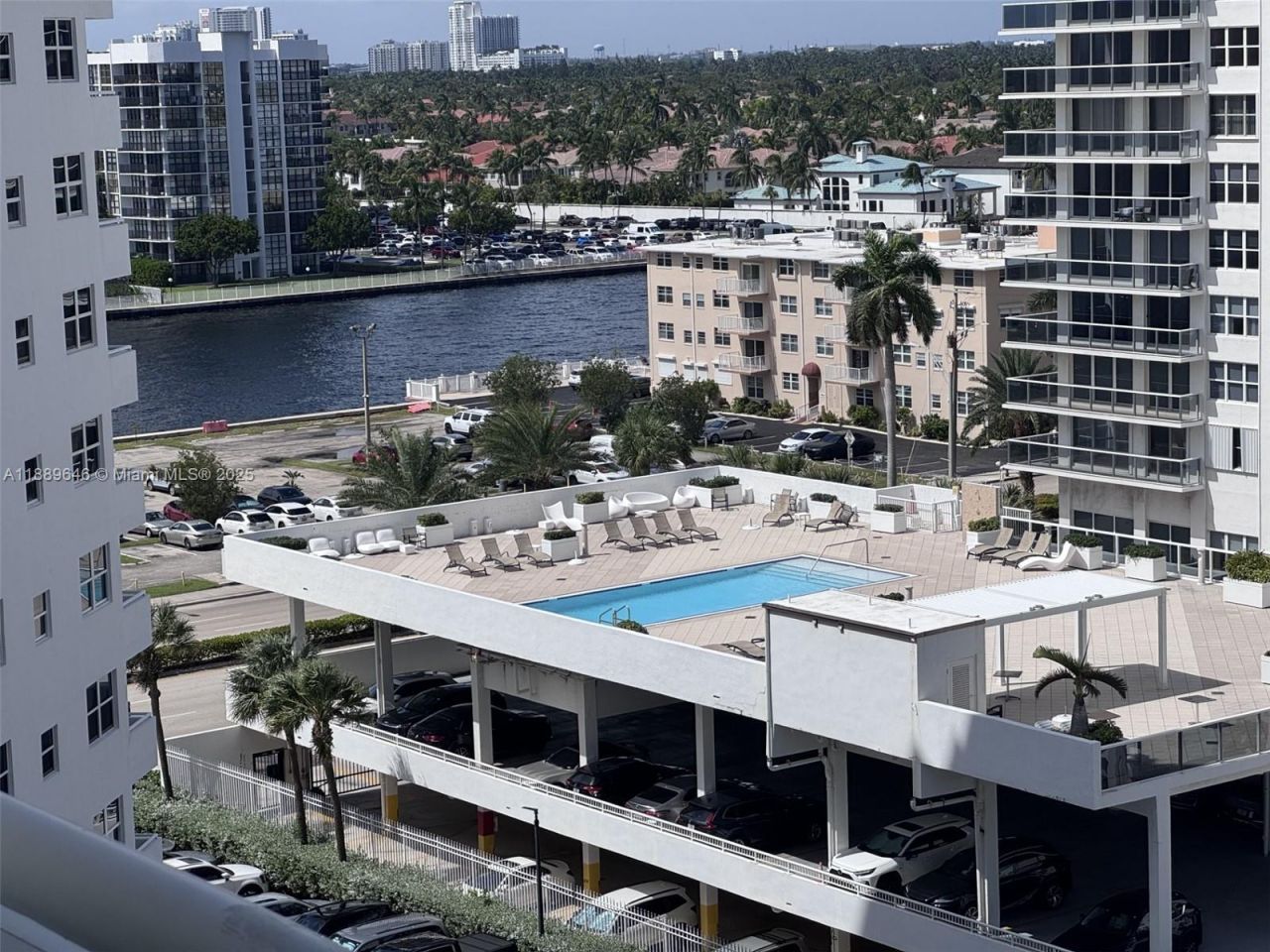 3001 S Ocean Dr, Unit 907, Hollywood, FL 33019 Photo