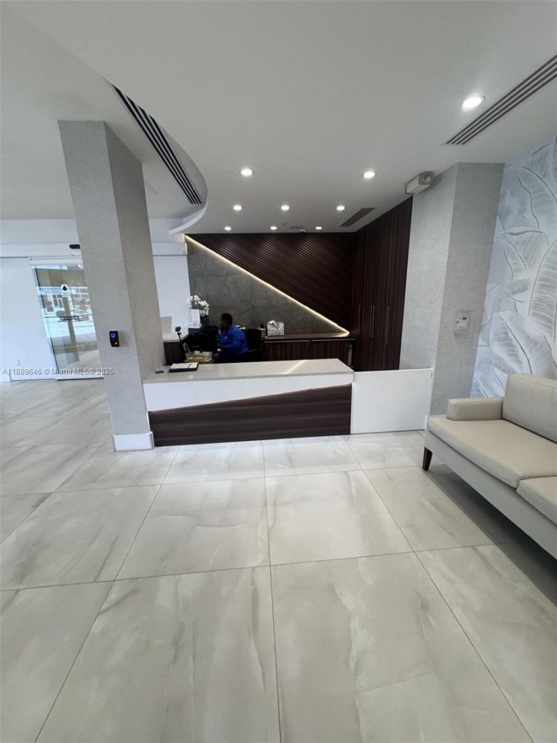 3001 S Ocean Dr, Unit 907, Hollywood, FL 33019 Photo