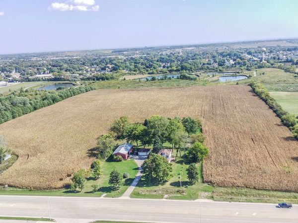 3247 County Highway H Road, Sturtevant, WI 53177