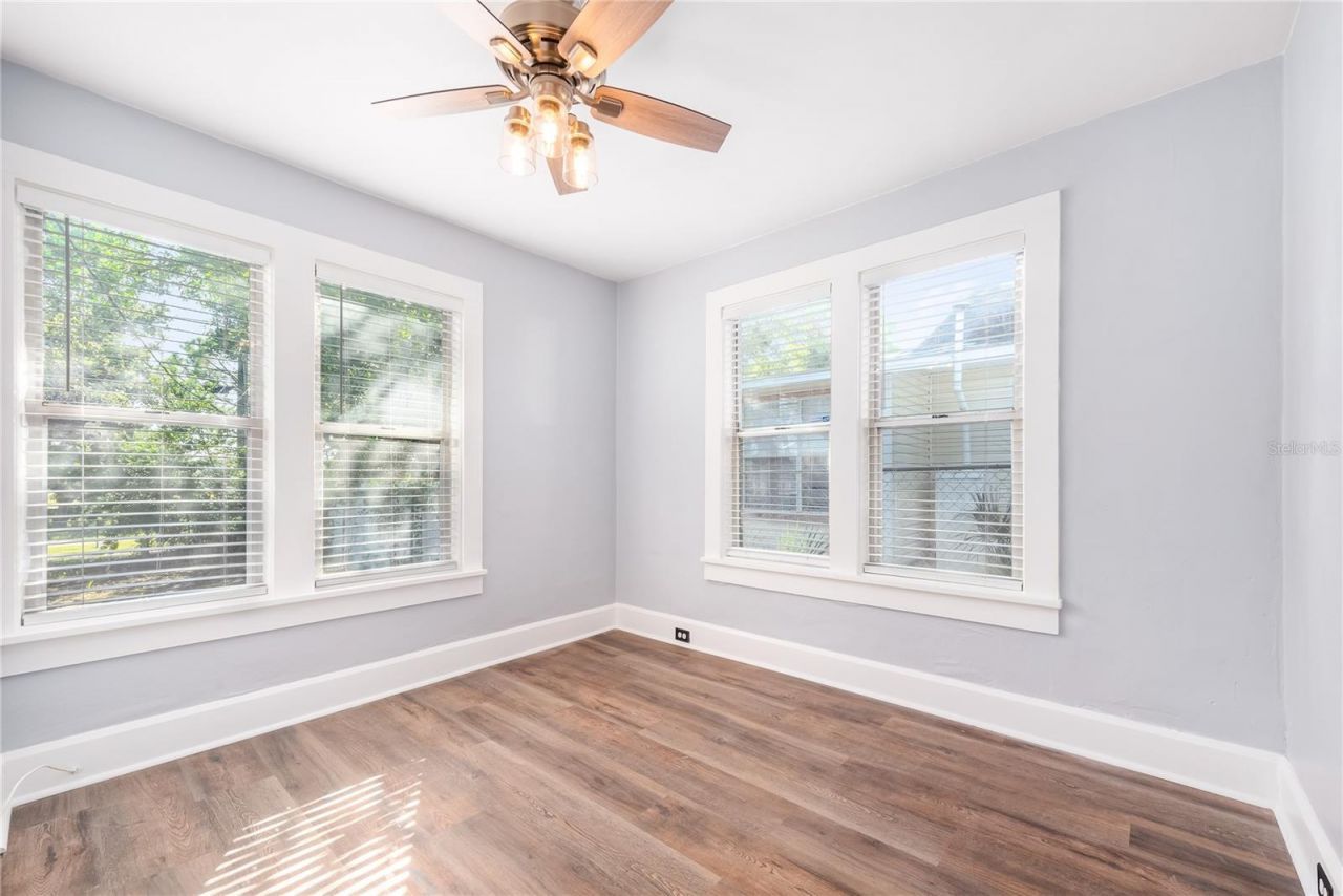 2010 42nd Street S, Saint Petersburg, FL 33711 Photo