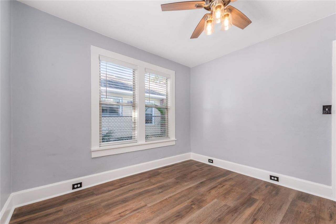 2010 42nd Street S, Saint Petersburg, FL 33711 Photo