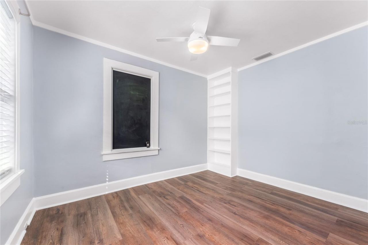 2010 42nd Street S, Saint Petersburg, FL 33711 Photo