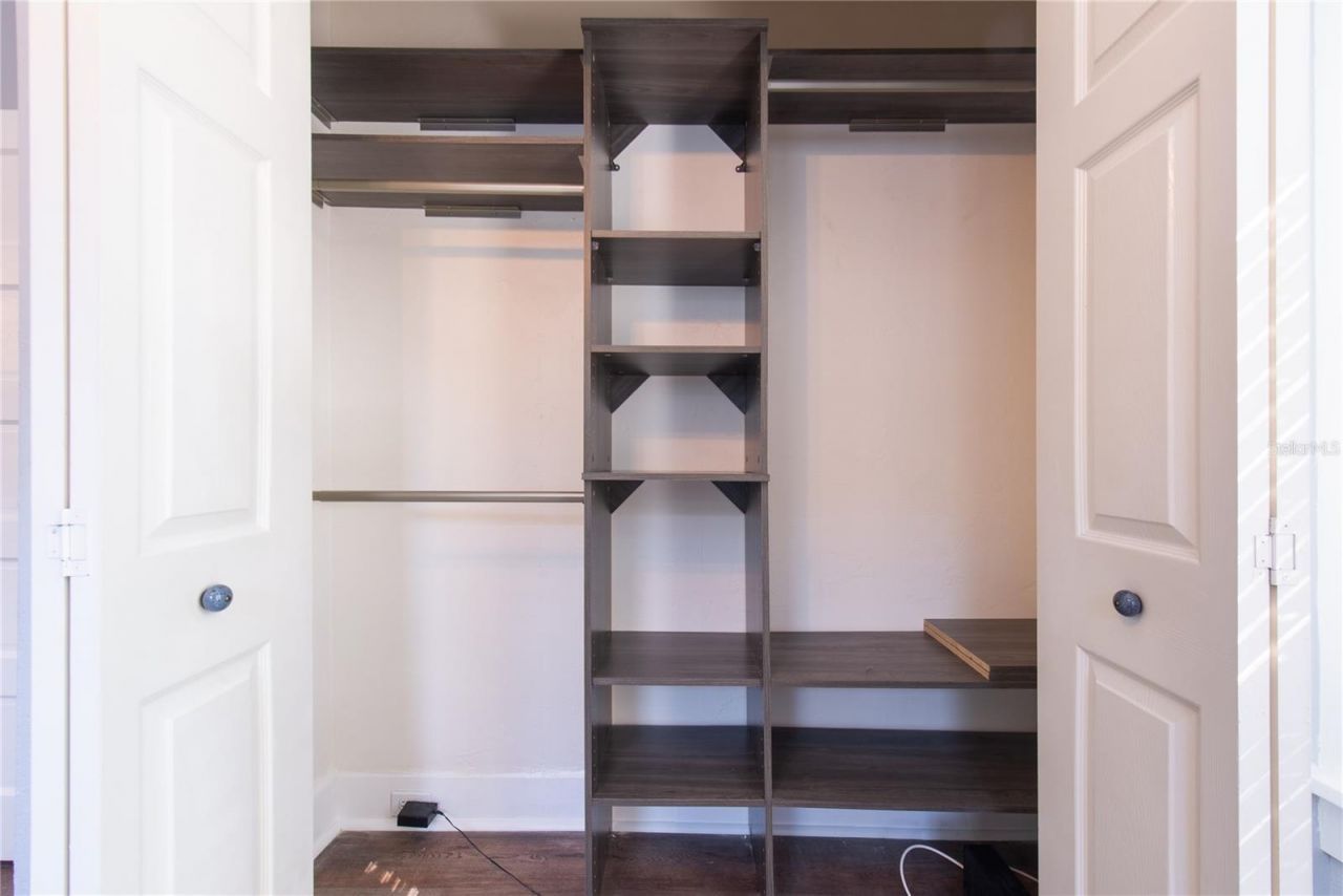 2010 42nd Street S, Saint Petersburg, FL 33711 Photo