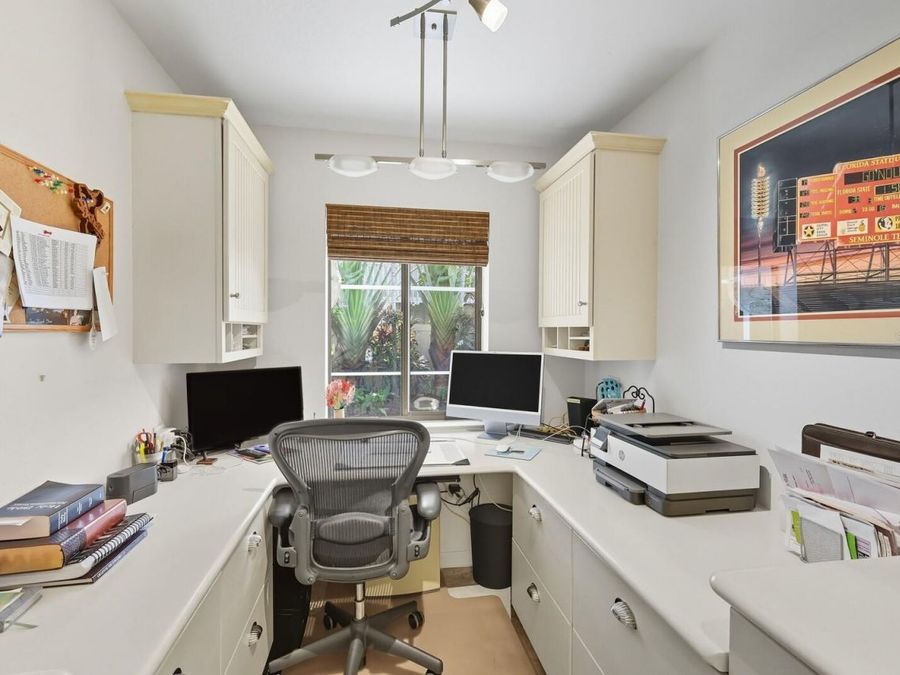 Property Image 28