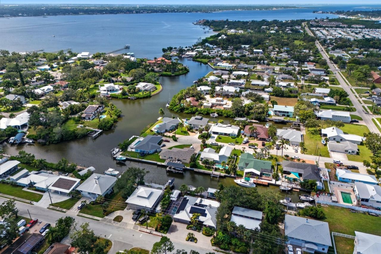 903 20th Avenue W, Palmetto, FL 34221 Photo