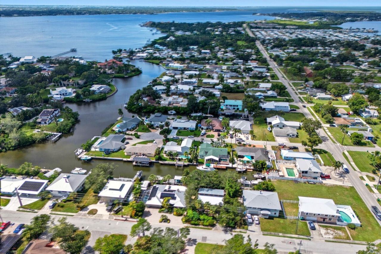 903 20th Avenue W, Palmetto, FL 34221 Photo