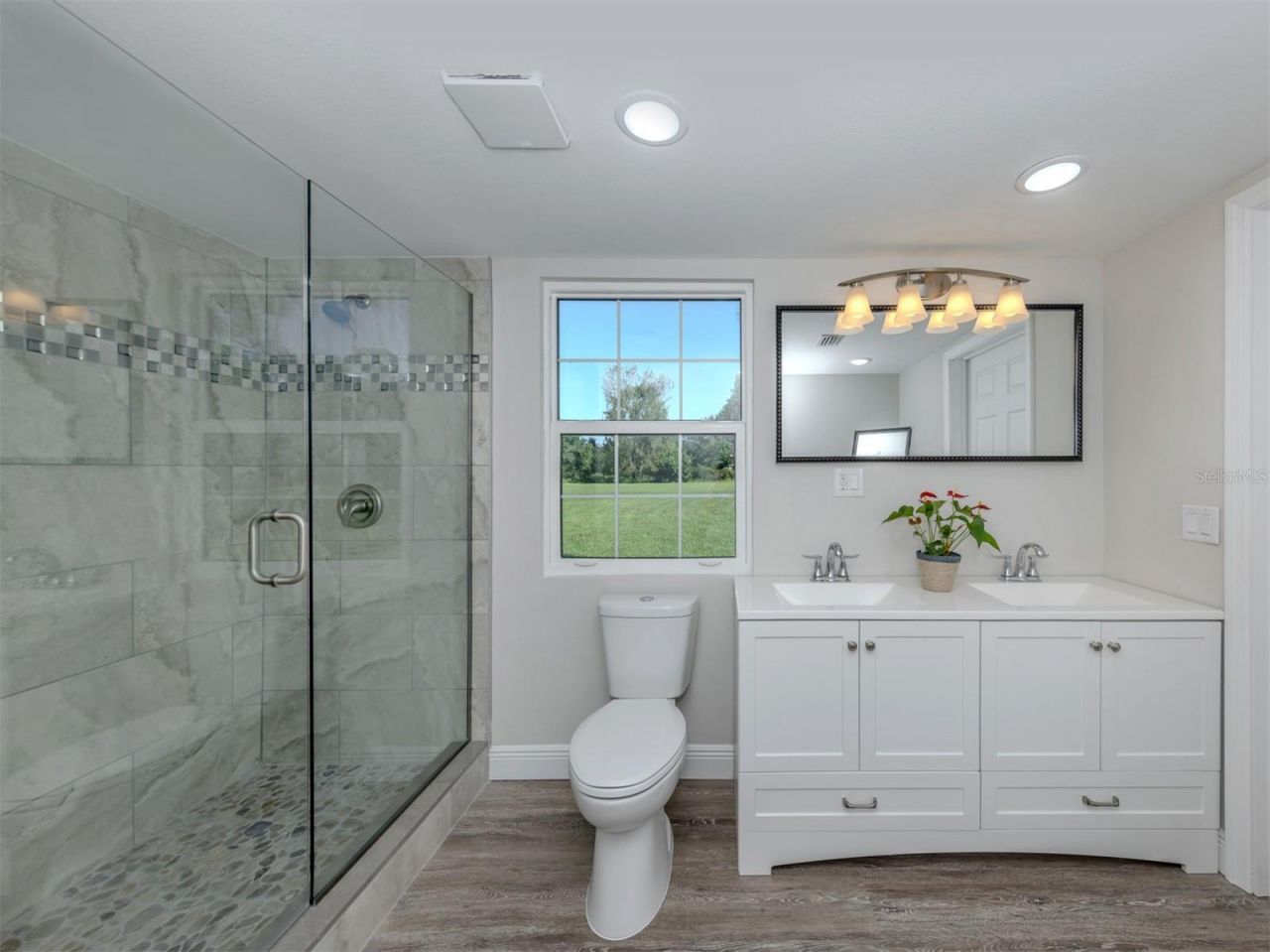 16372 Winburn Drive, Sarasota, FL 34240 Photo