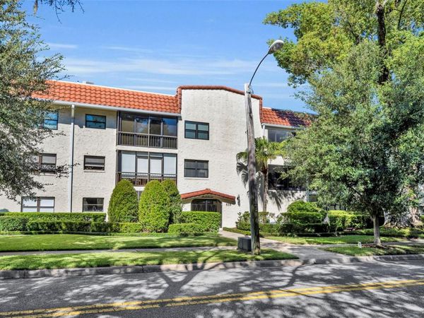 535 N INTERLACHEN AVENUE, Unit 203, WINTER PARK, FL 32789