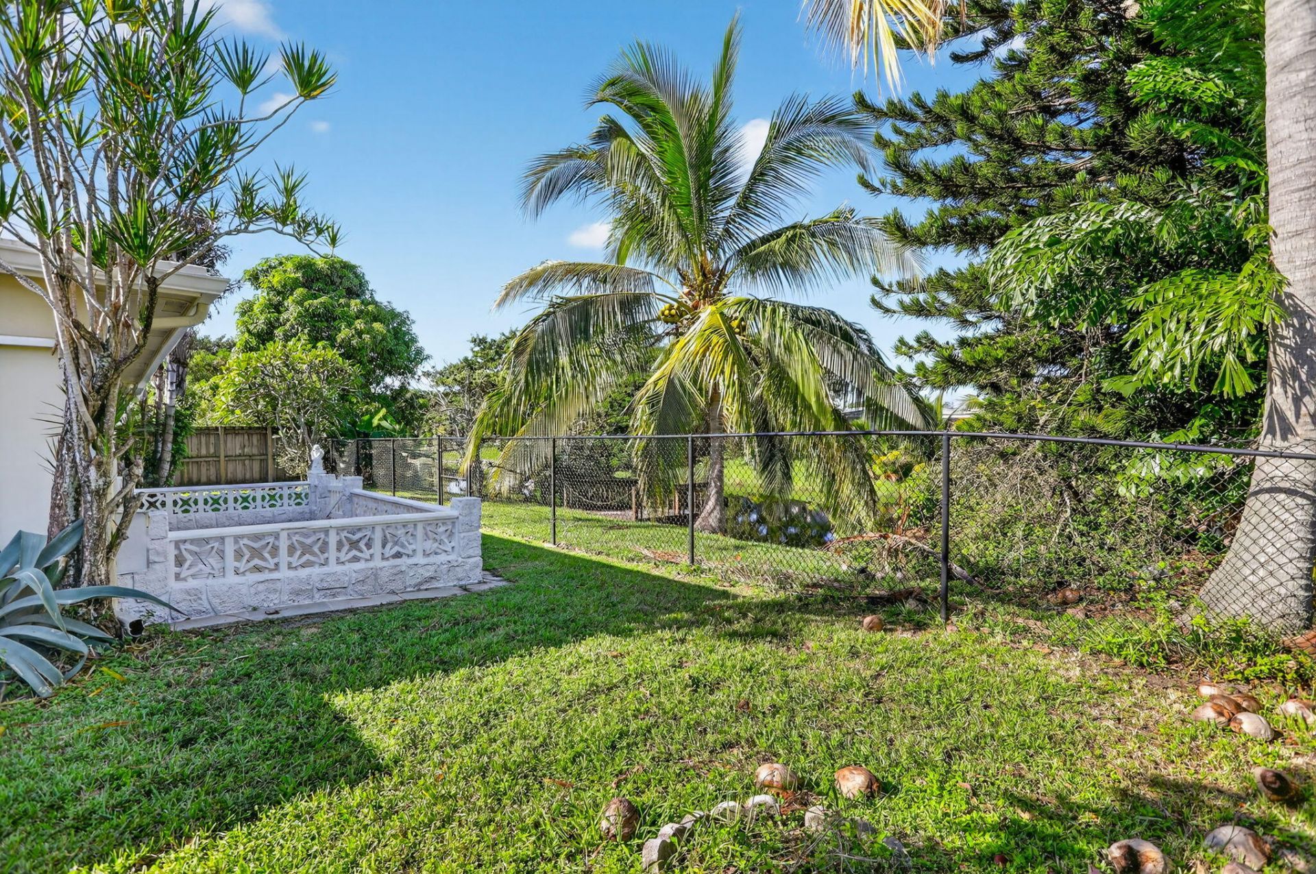 1190 NW 69th Avenue, Margate, FL 33063 Photo