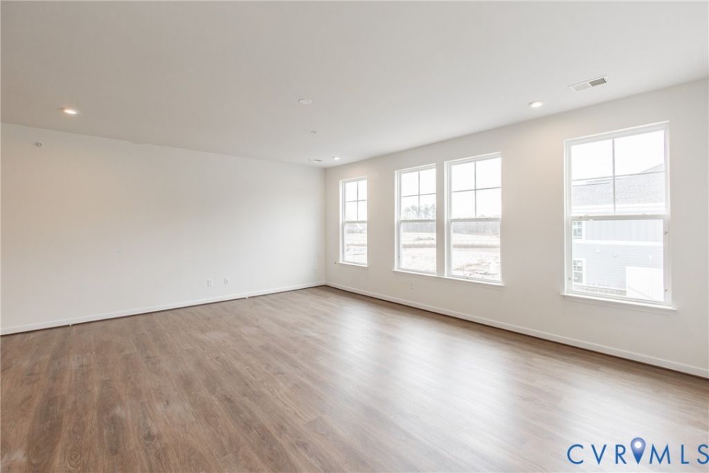 5408 Raysdale Road Glen Allen, VA 23059