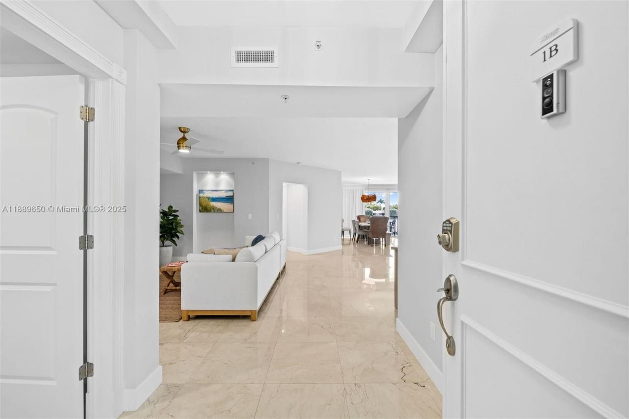 1414 SE 12th St, Unit 1B, Fort Lauderdale, FL 33316 Photo