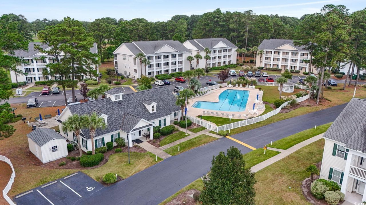 4930 Windsor Green Way Photo 7