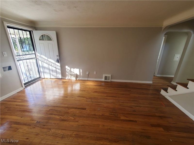 4287 E 162nd Street, Cleveland, OH 44128 Photo 4