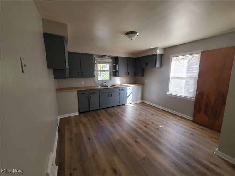 4287 E 162nd Street, Cleveland, OH 44128 Photo 7