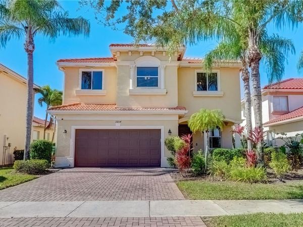 1654 Double Eagle TRL, NAPLES, FL 34120