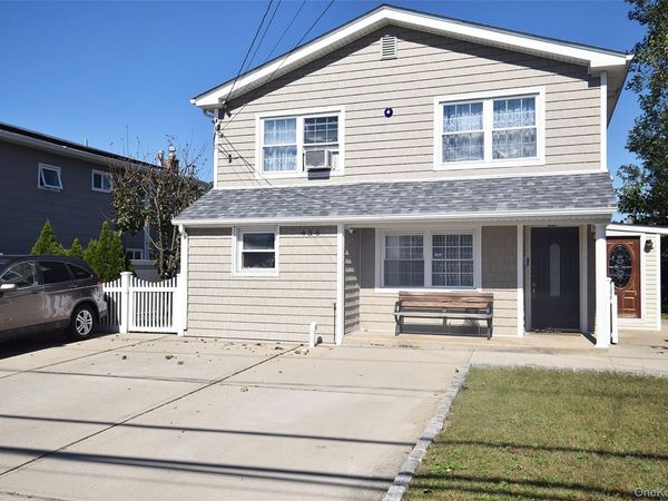 436 Herzel Boulevard, West Babylon, NY 11704