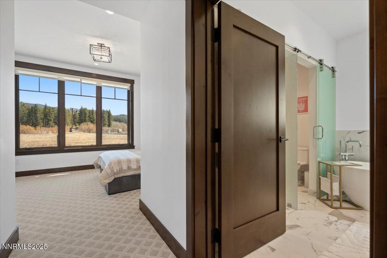 46 Beach Club Drive, Unit 901, Stateline, NV 89449 Photo