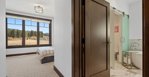 46 Beach Club Drive, Unit 901, Stateline, NV 89449 Photo