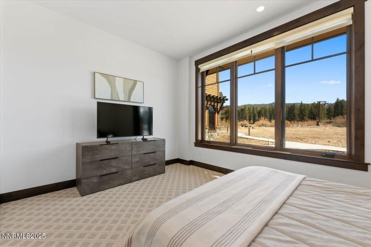 46 Beach Club Drive, Unit 901, Stateline, NV 89449 Photo