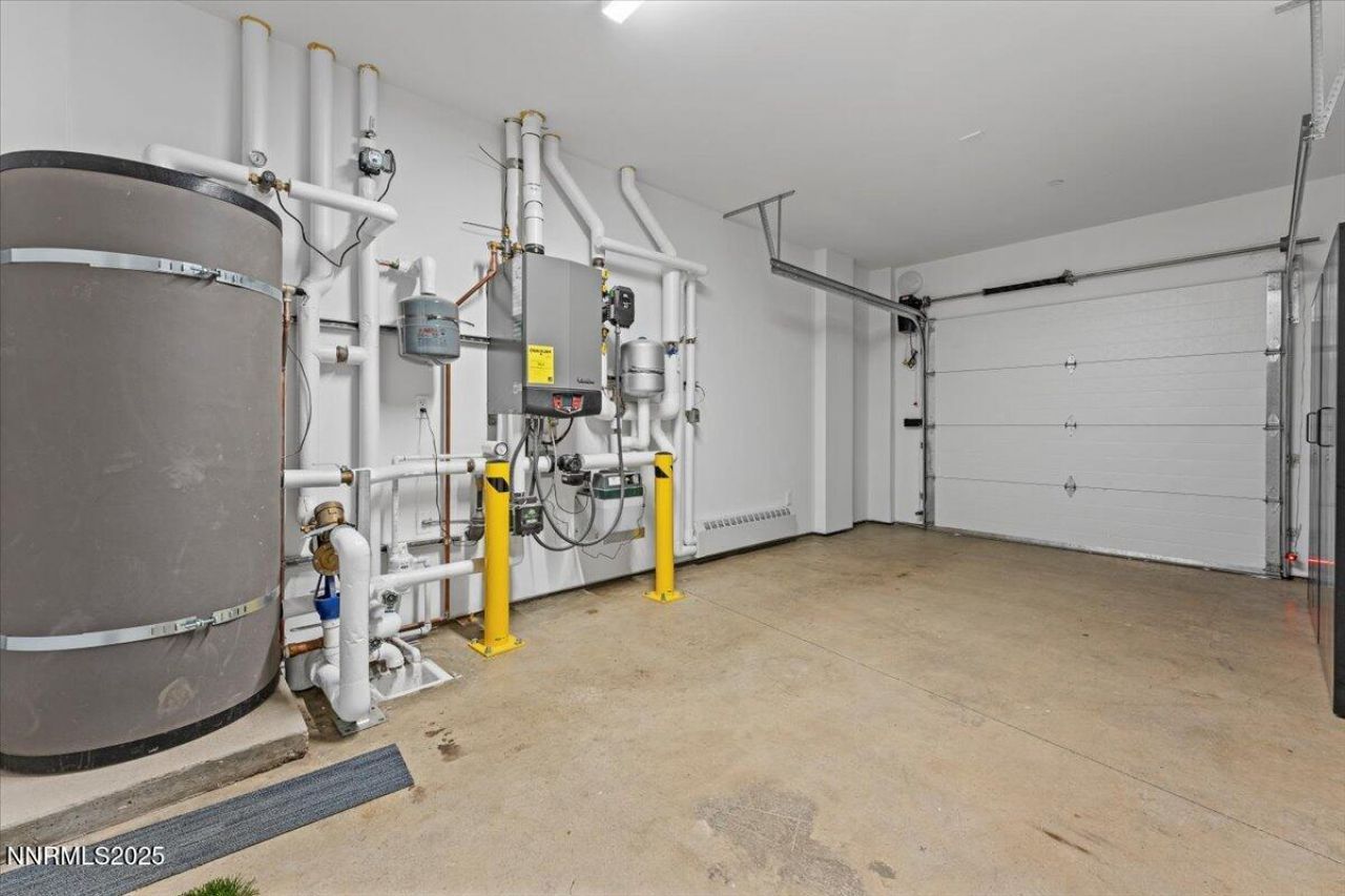 46 Beach Club Drive, Unit 901, Stateline, NV 89449 Photo