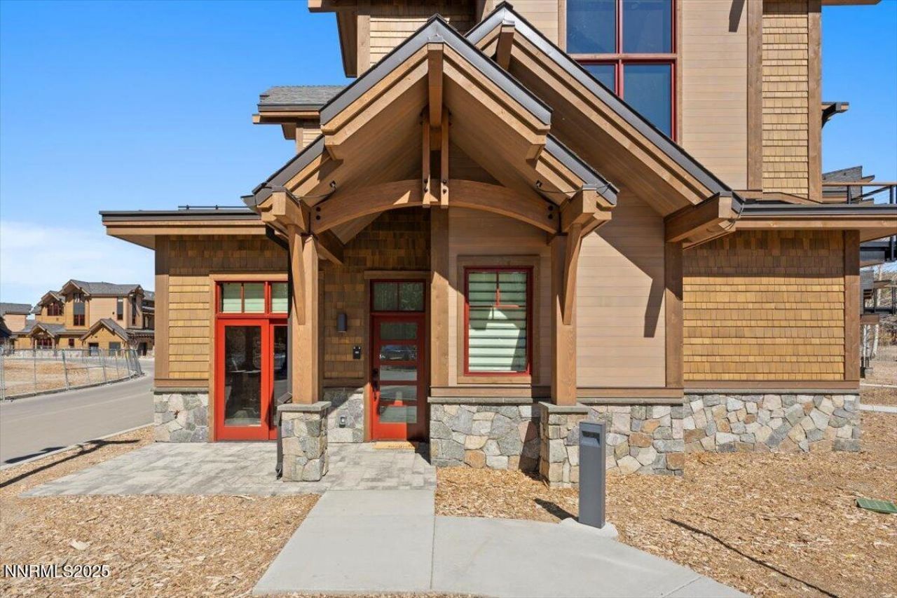 46 Beach Club Drive, Unit 901, Stateline, NV 89449 Photo