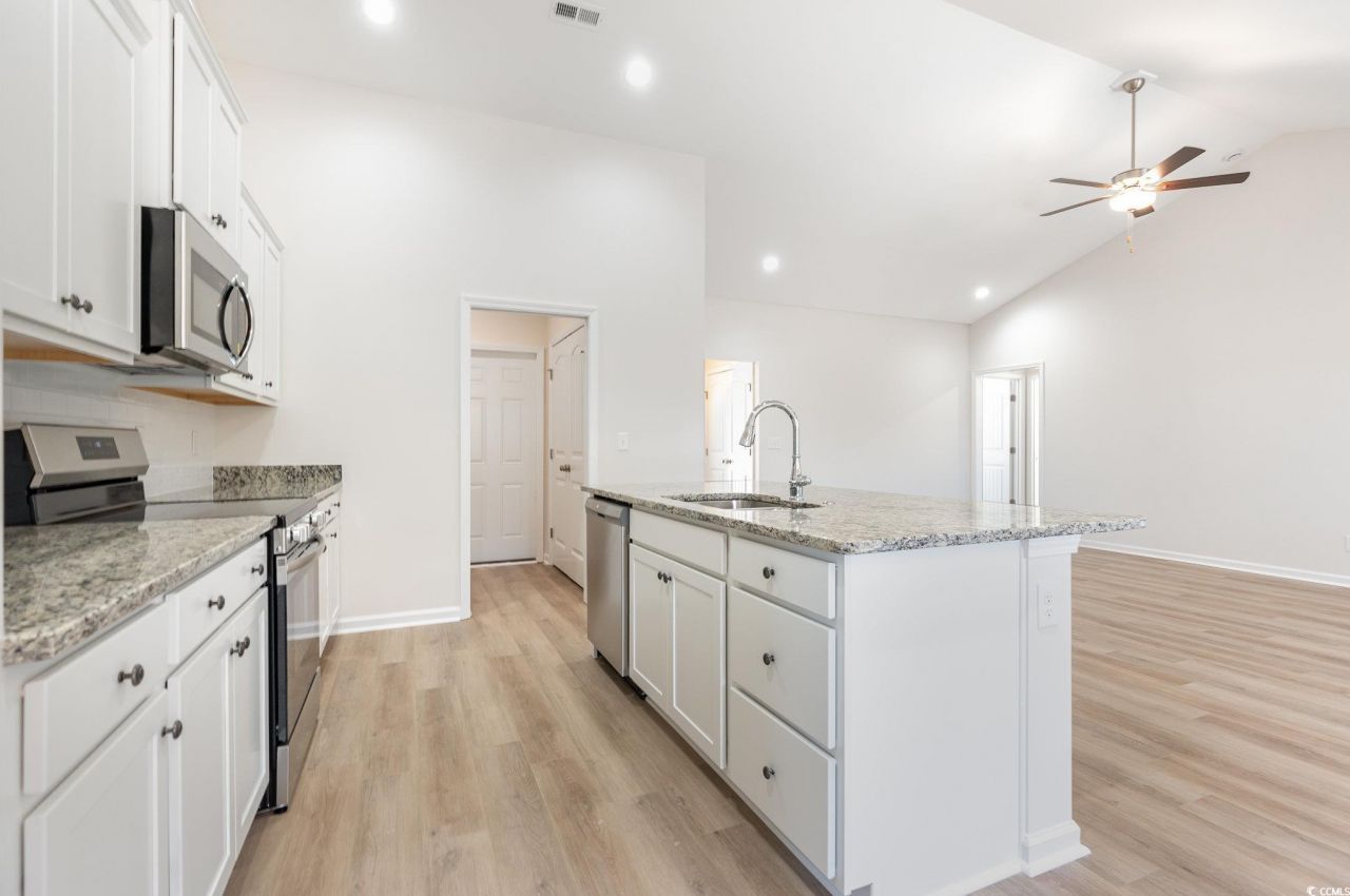 175 Safe Harbor Ave. Photo 24