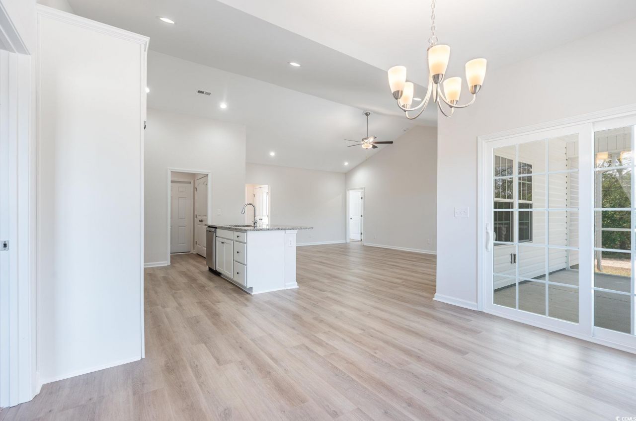 175 Safe Harbor Ave. Photo 8