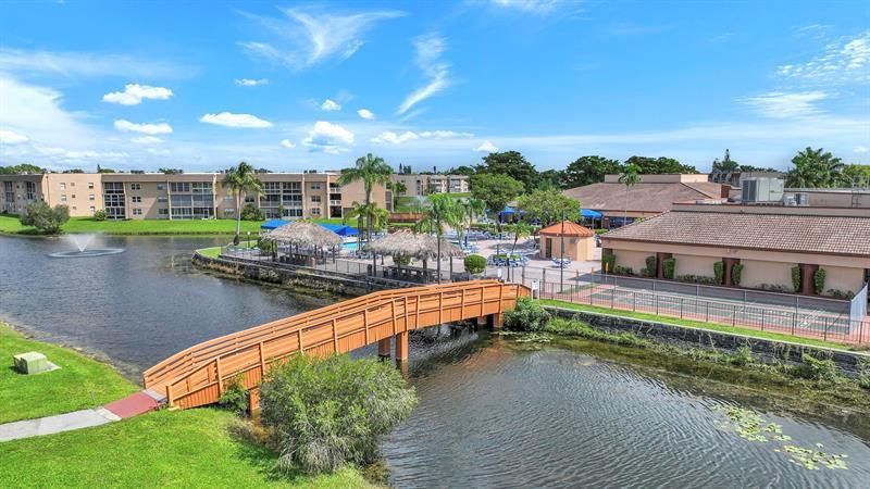 9301 Sunrise Lakes Blvd, Unit 207, Sunrise, FL 33322 Photo