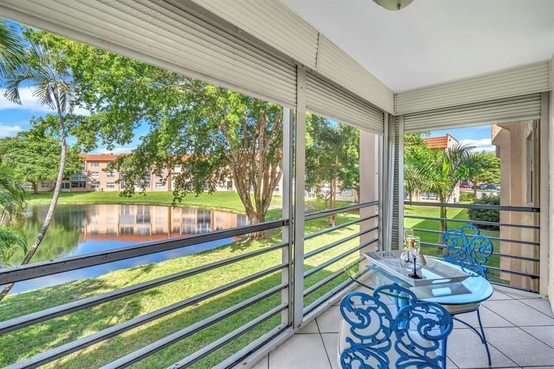 9301 Sunrise Lakes Blvd, Unit 207, Sunrise, FL 33322 Photo