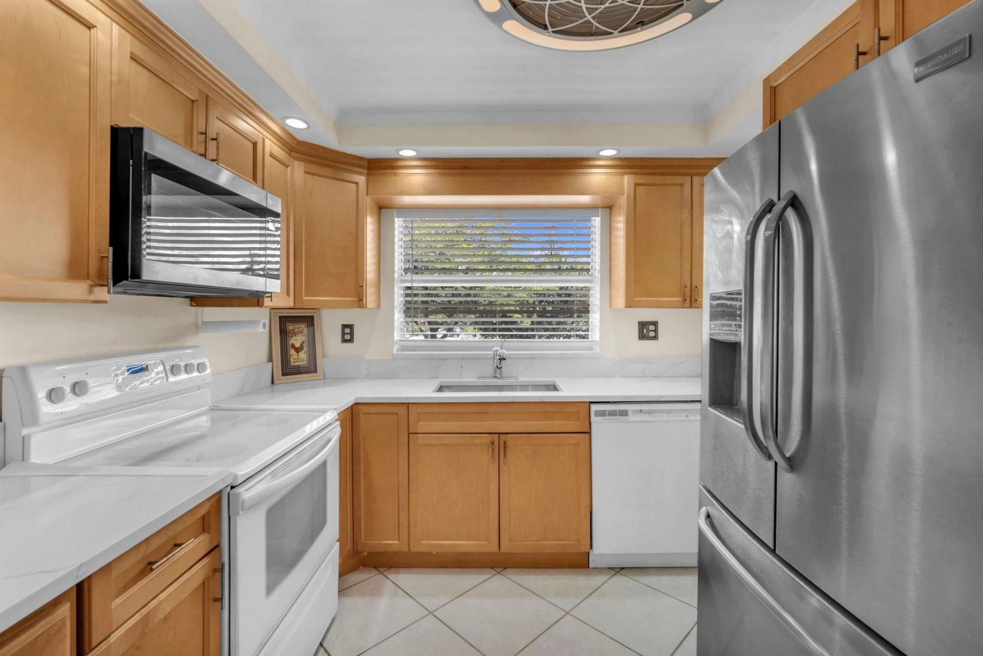 9301 Sunrise Lakes Boulevard, Unit 207, Sunrise, FL 33322 Photo