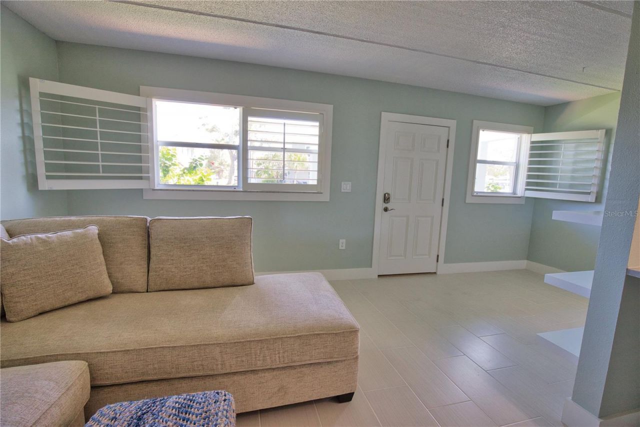 902 Gibbs Road, Unit 184, Venice, FL 34285 Photo