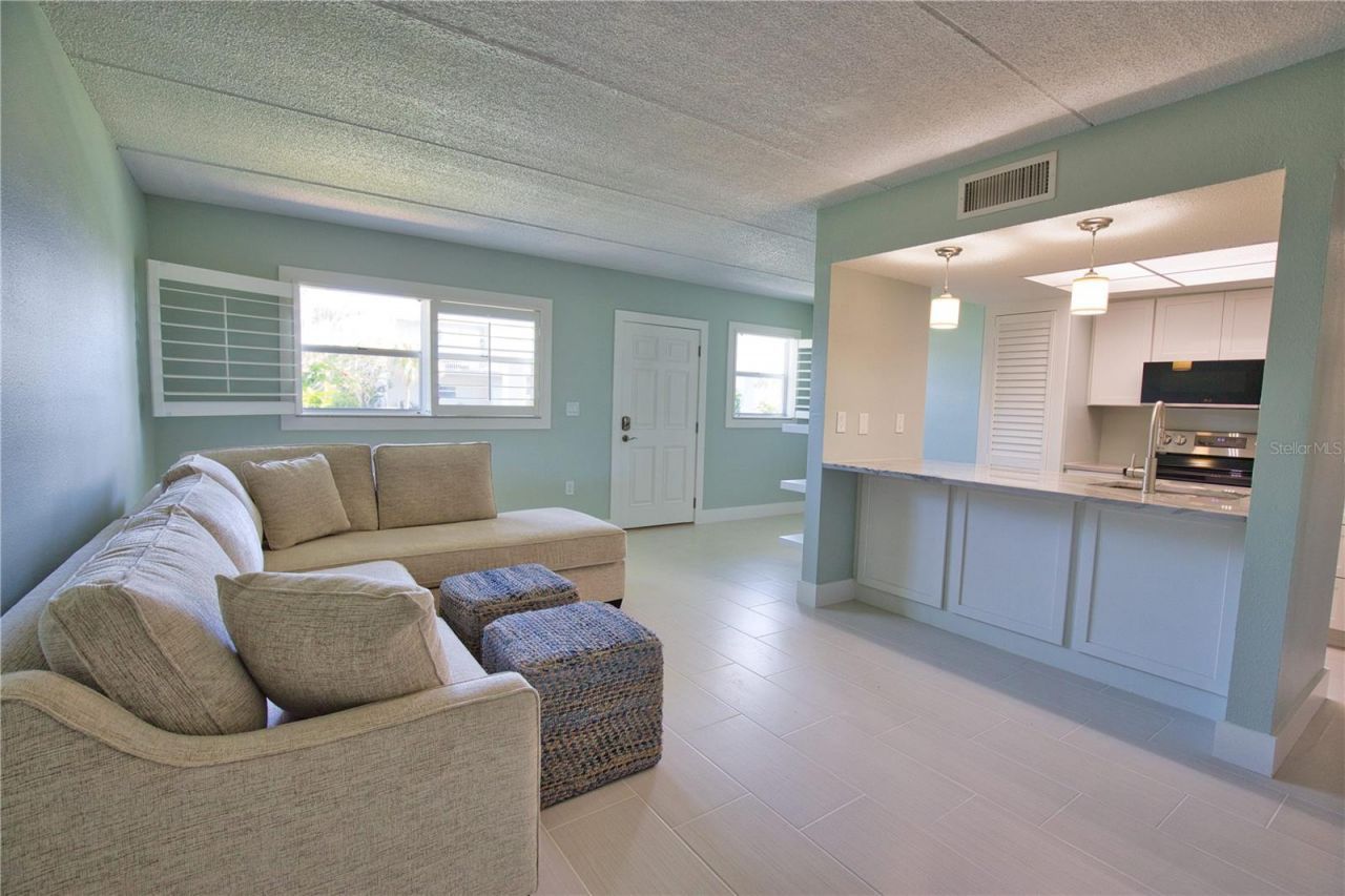 902 Gibbs Road, Unit 184, Venice, FL 34285 Photo